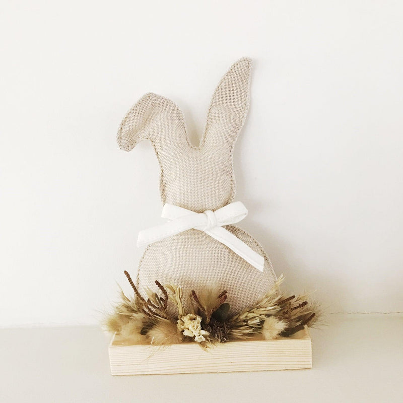 Momona Gifts & Decorations | Flowerhoop met konijn linnen 15cm